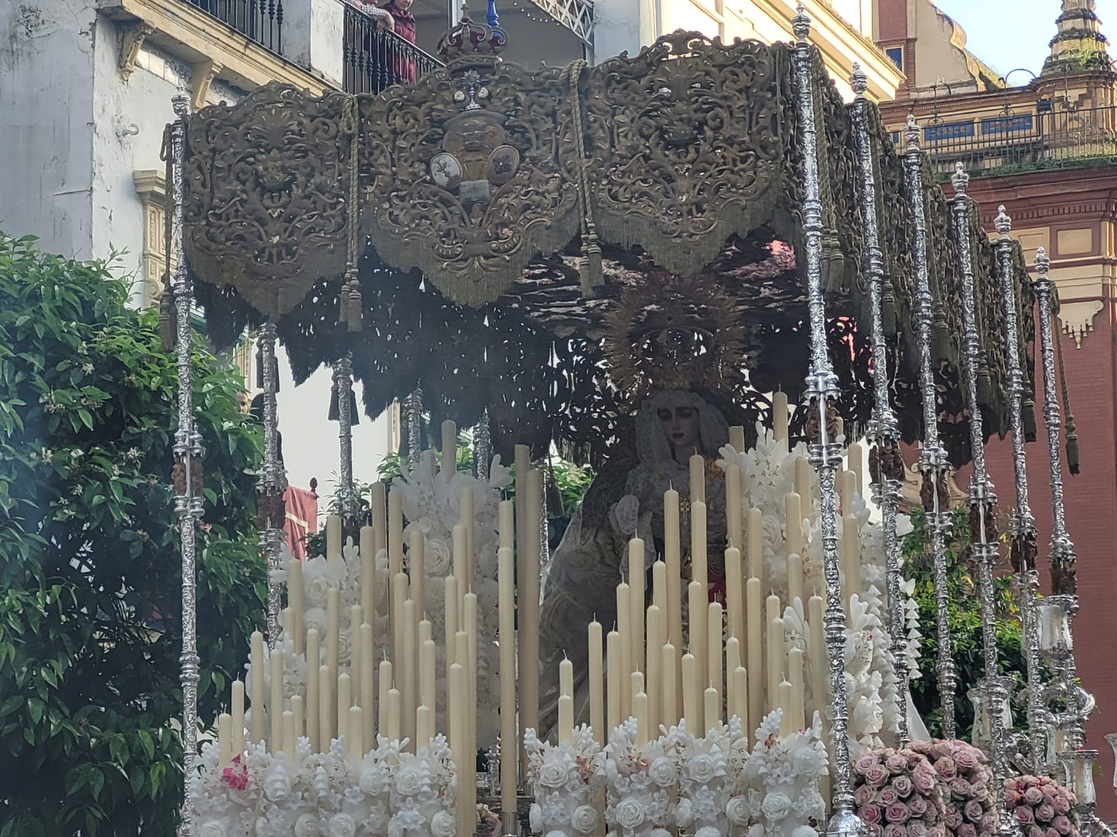 Lunes Santo En Sevilla As Te Lo Contamos En Directo