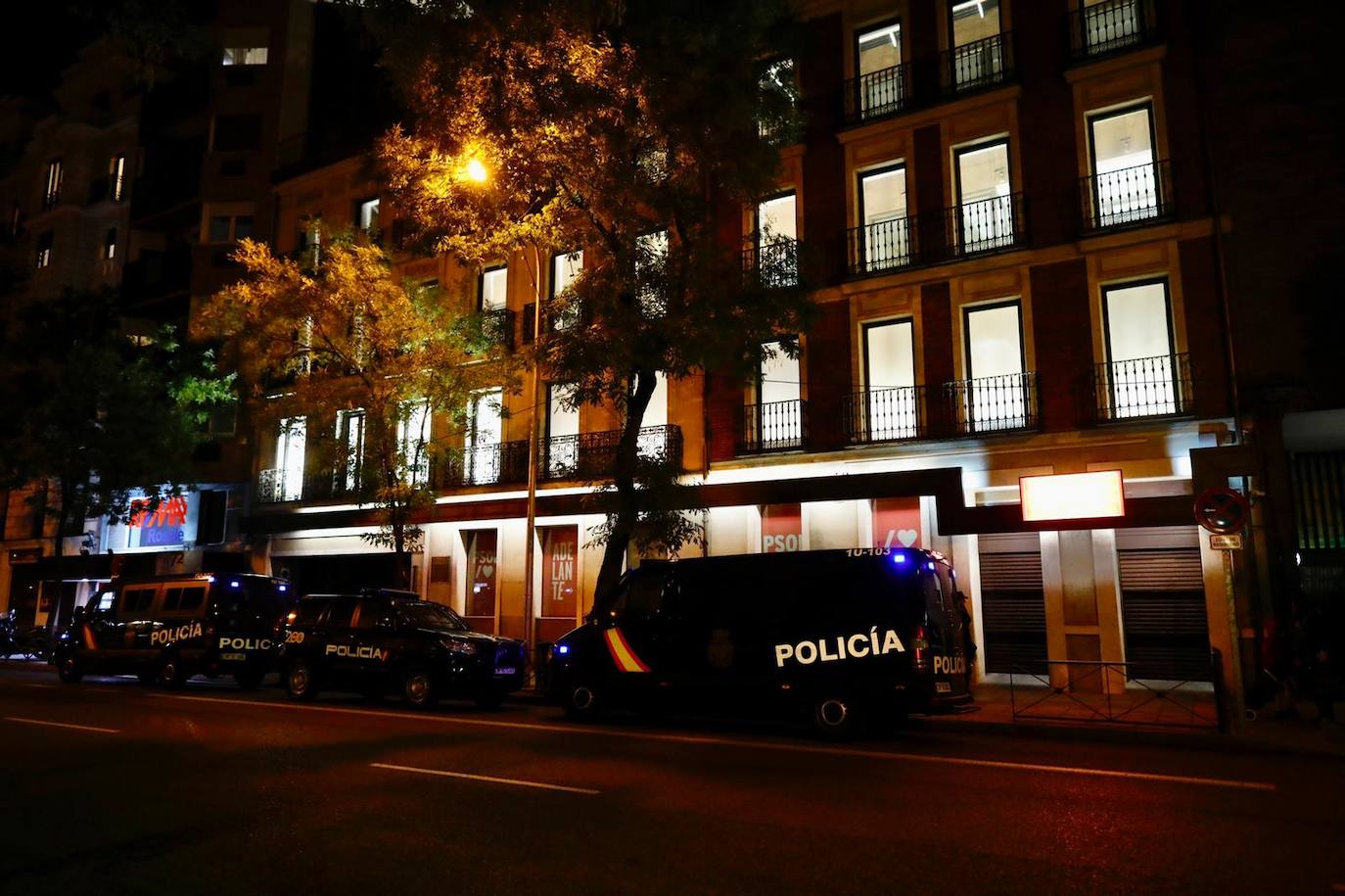 Manifestación contra la amnistía en Ferraz, cortes en Gran Vía, y protestas en el resto de sedes del PSOE hoy, en directo: última hora en Madrid y el resto de España