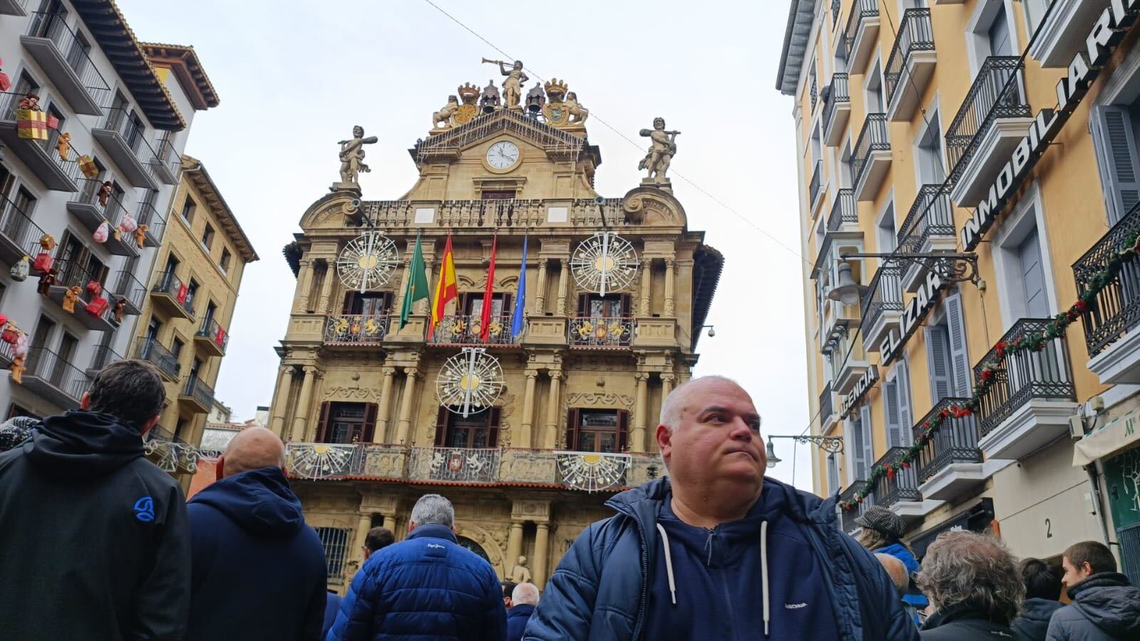 Moción de censura en Pamplona, en directo: manifestación en el Ayuntamiento, votación y últimas noticias del pacto PSOE - EH Bildu por la alcaldía hoy