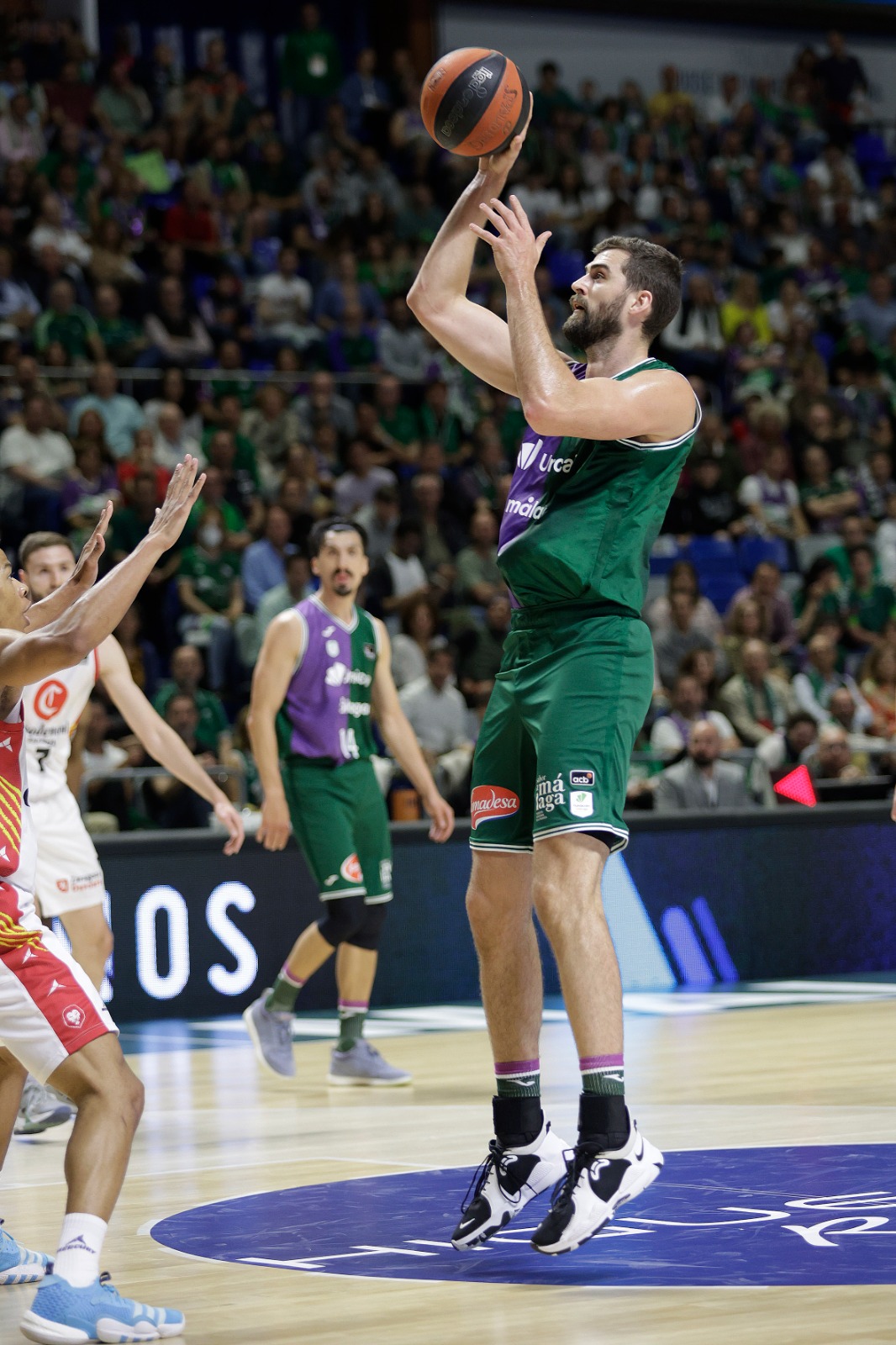 El Unicaja seguirá siendo líder, al menos, una semana más (83-72)
