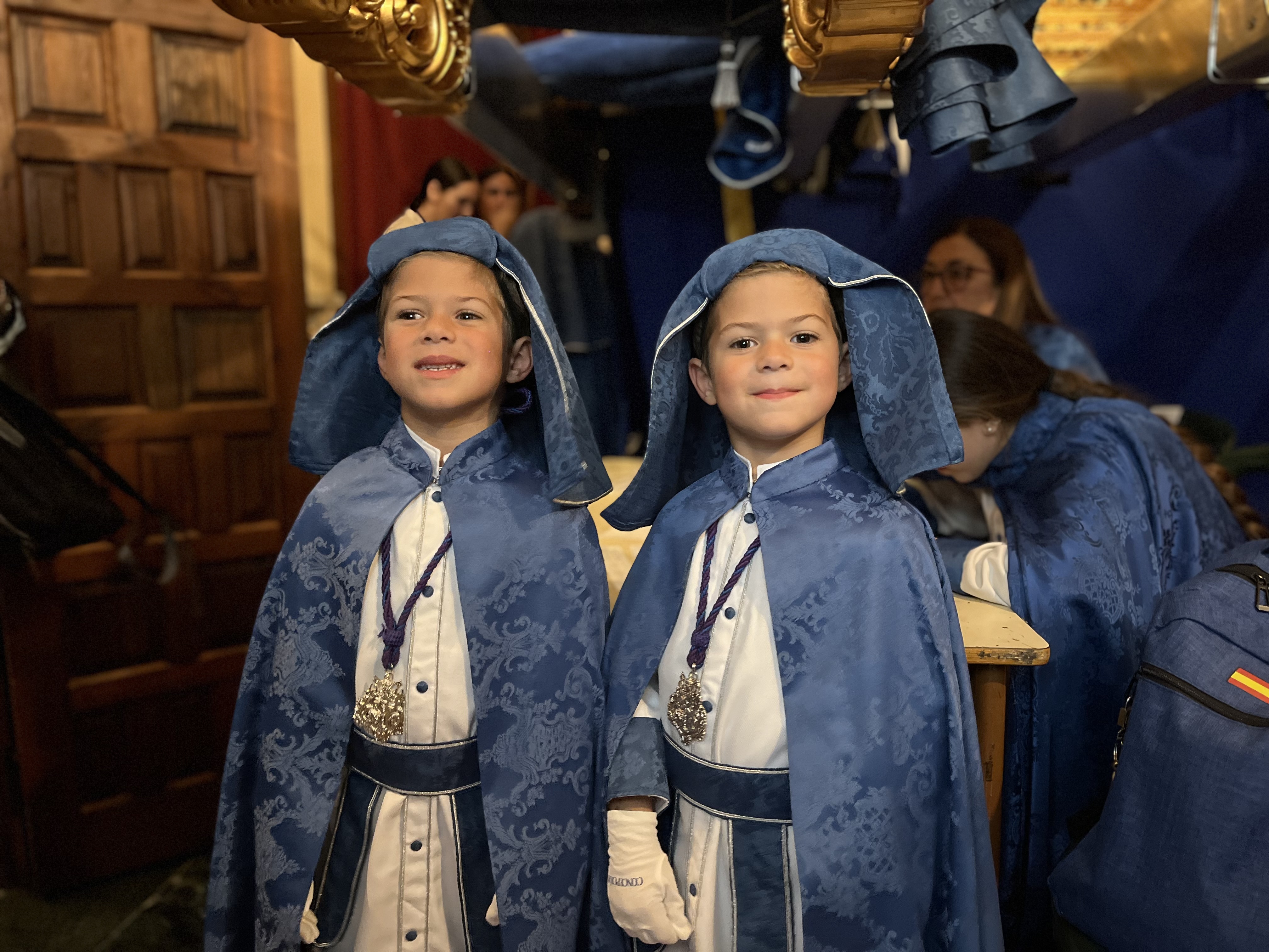 La lluvia afecta a dos procesiones y empaña un Domingo de Ramos sin seis cofradías en la calle