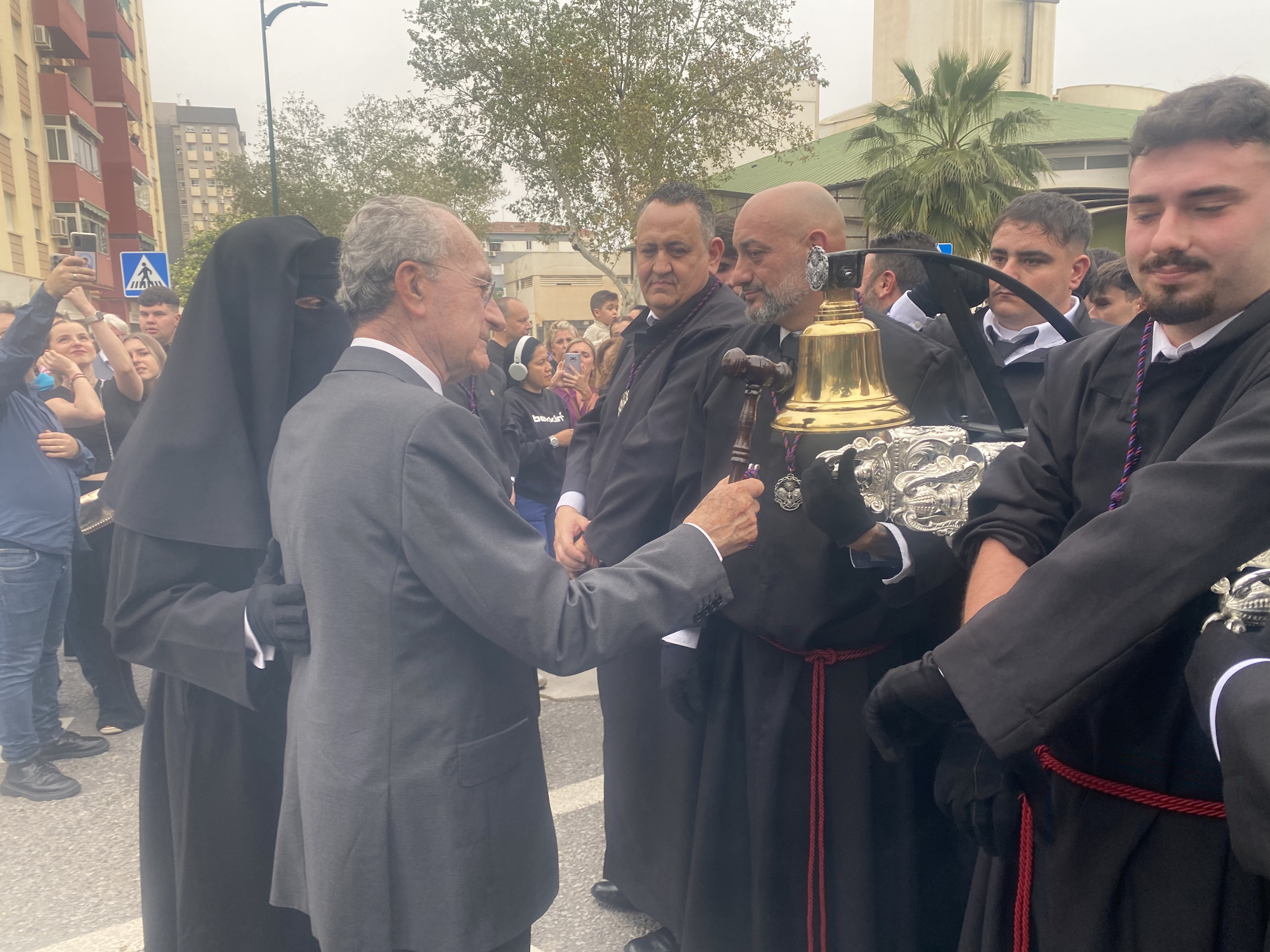 Directo | Málaga vive un intenso Sábado de Pasión de traslados en Málaga