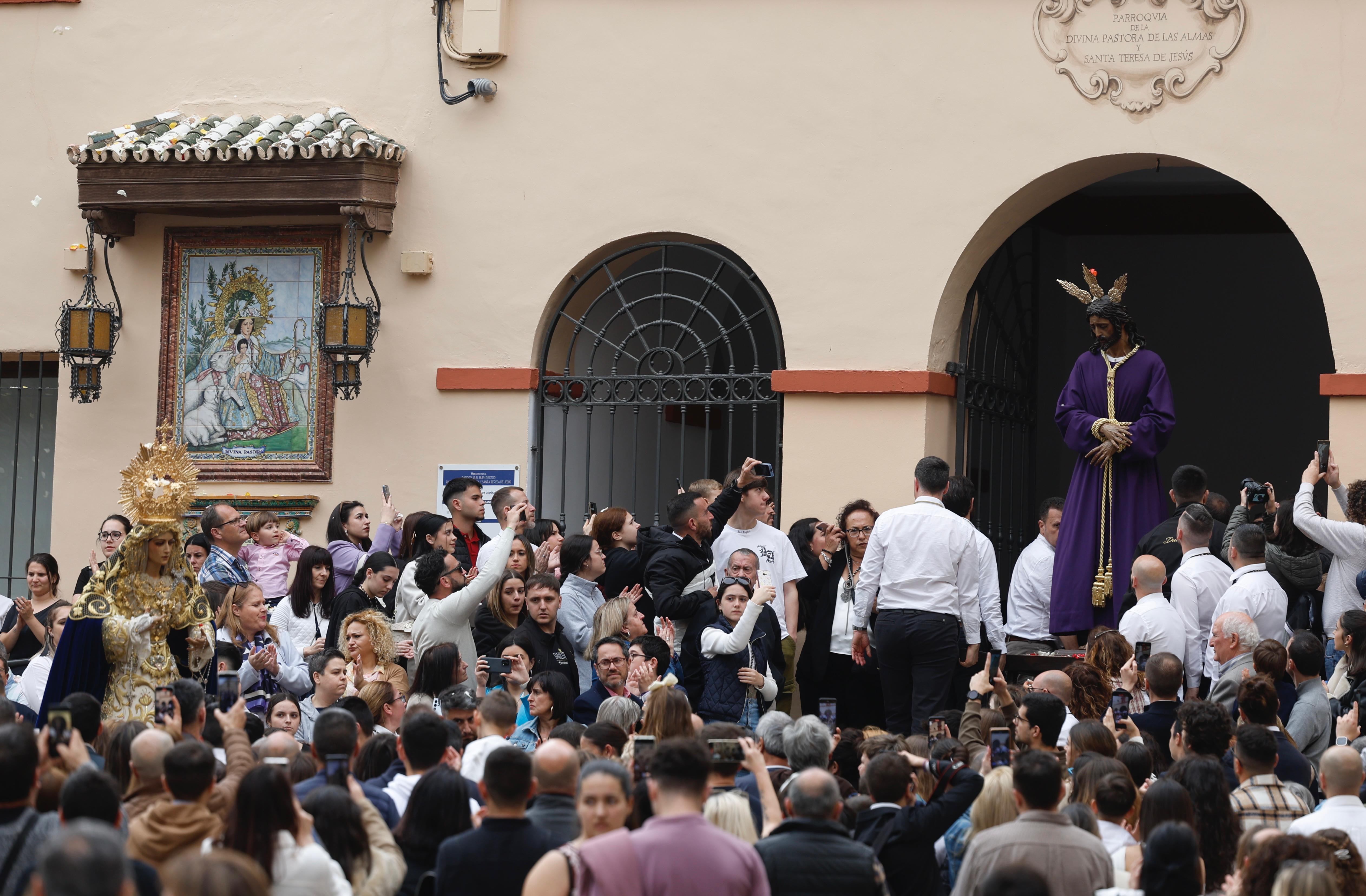 La lluvia afecta a dos procesiones y empaña un Domingo de Ramos sin seis cofradías en la calle