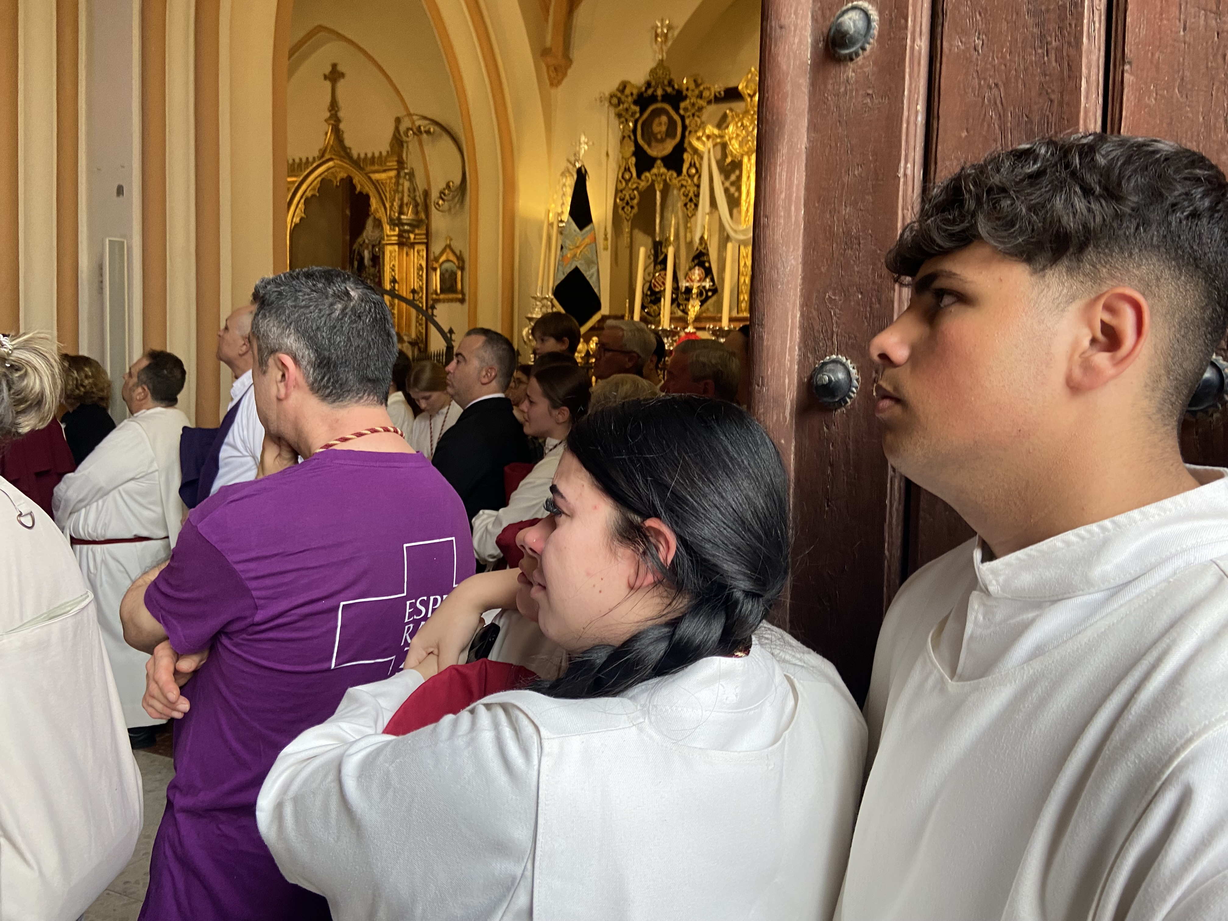 La lluvia afecta a dos procesiones y empaña un Domingo de Ramos sin seis cofradías en la calle