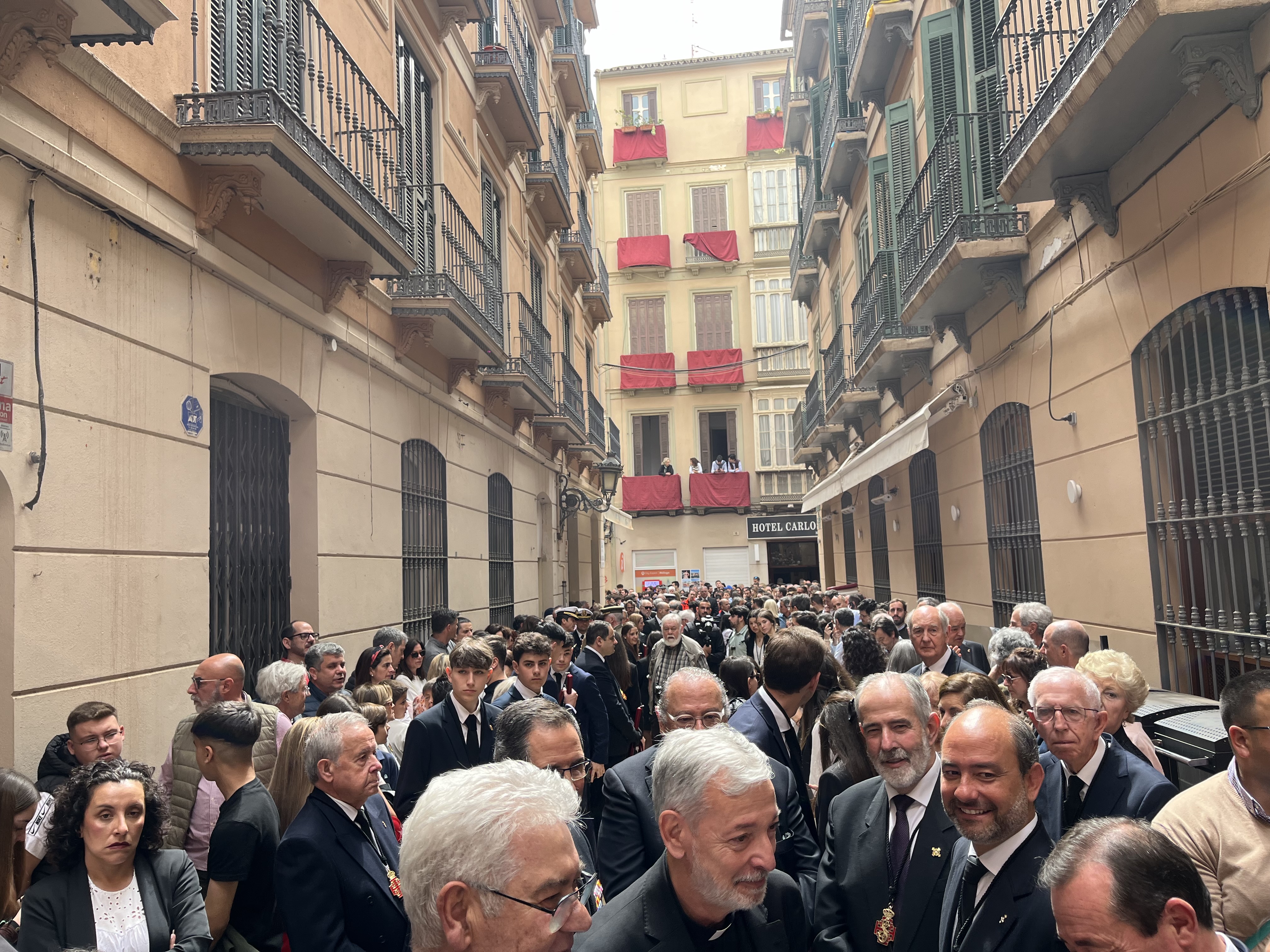 Directo | Málaga vive un intenso Sábado de Pasión de traslados en Málaga