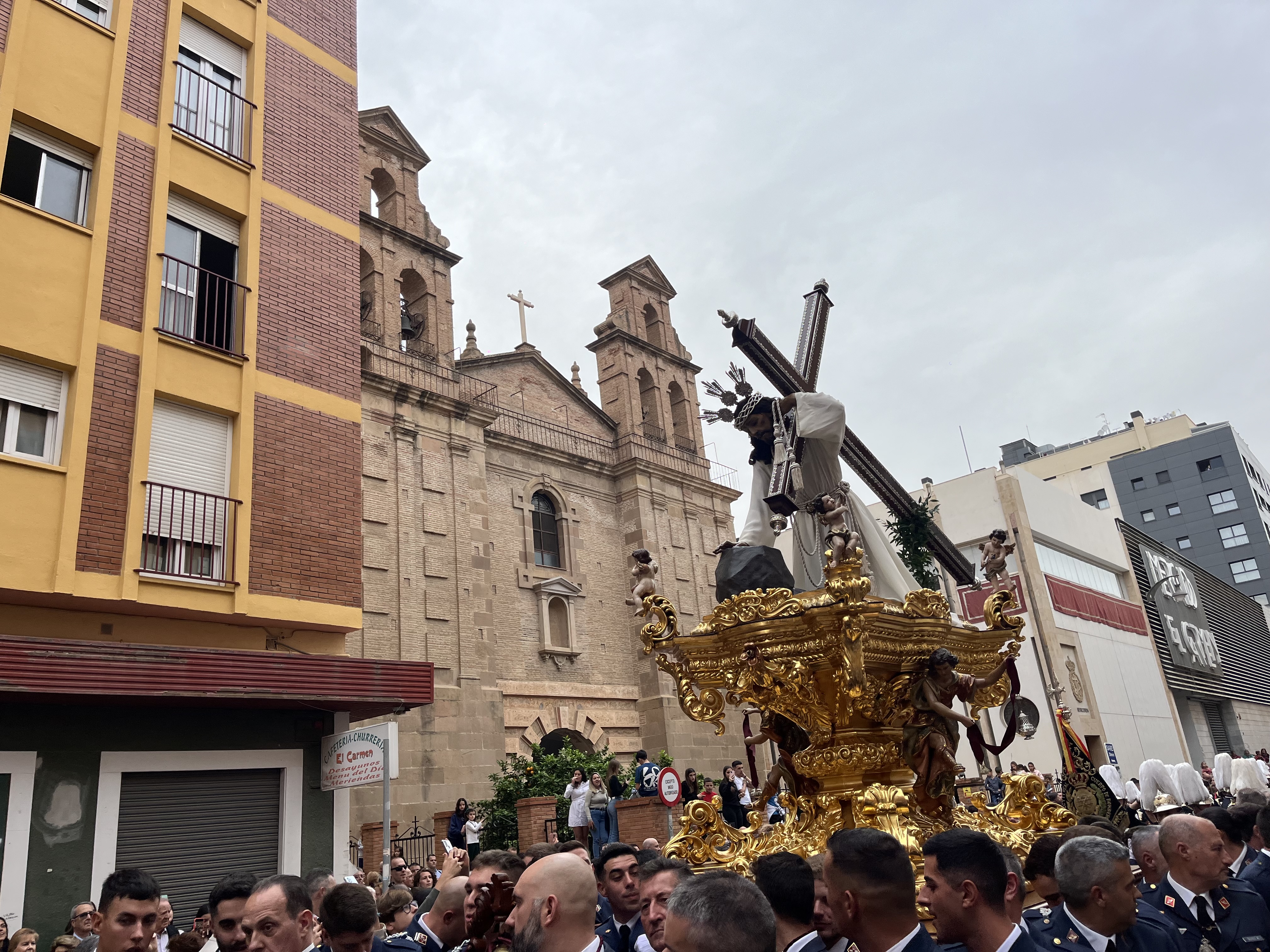 Directo | Málaga vive un intenso Sábado de Pasión de traslados en Málaga