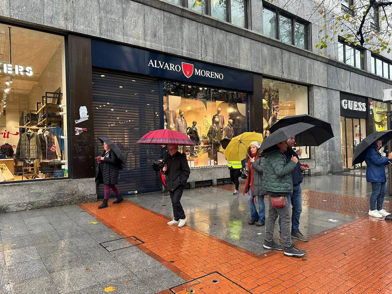 Huelga feminista: sigue en directo el estado del tráfico por los cortes en los accesos a Bilbao