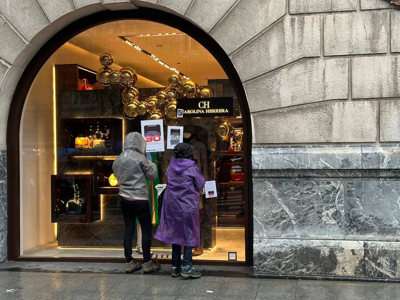 Huelga feminista: sigue en directo el estado del tráfico por los cortes en los accesos a Bilbao