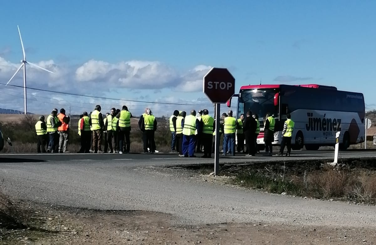 En directo: las movilizaciones del campo vuelven a las carreteras con menor intensidad