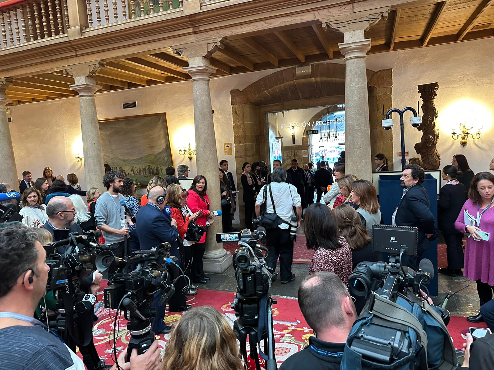 Así te hemos contado la recepción de la Familia Real en el Reconquista