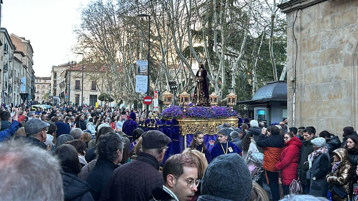 Así han transcurrido las procesiones de este Viernes Santo