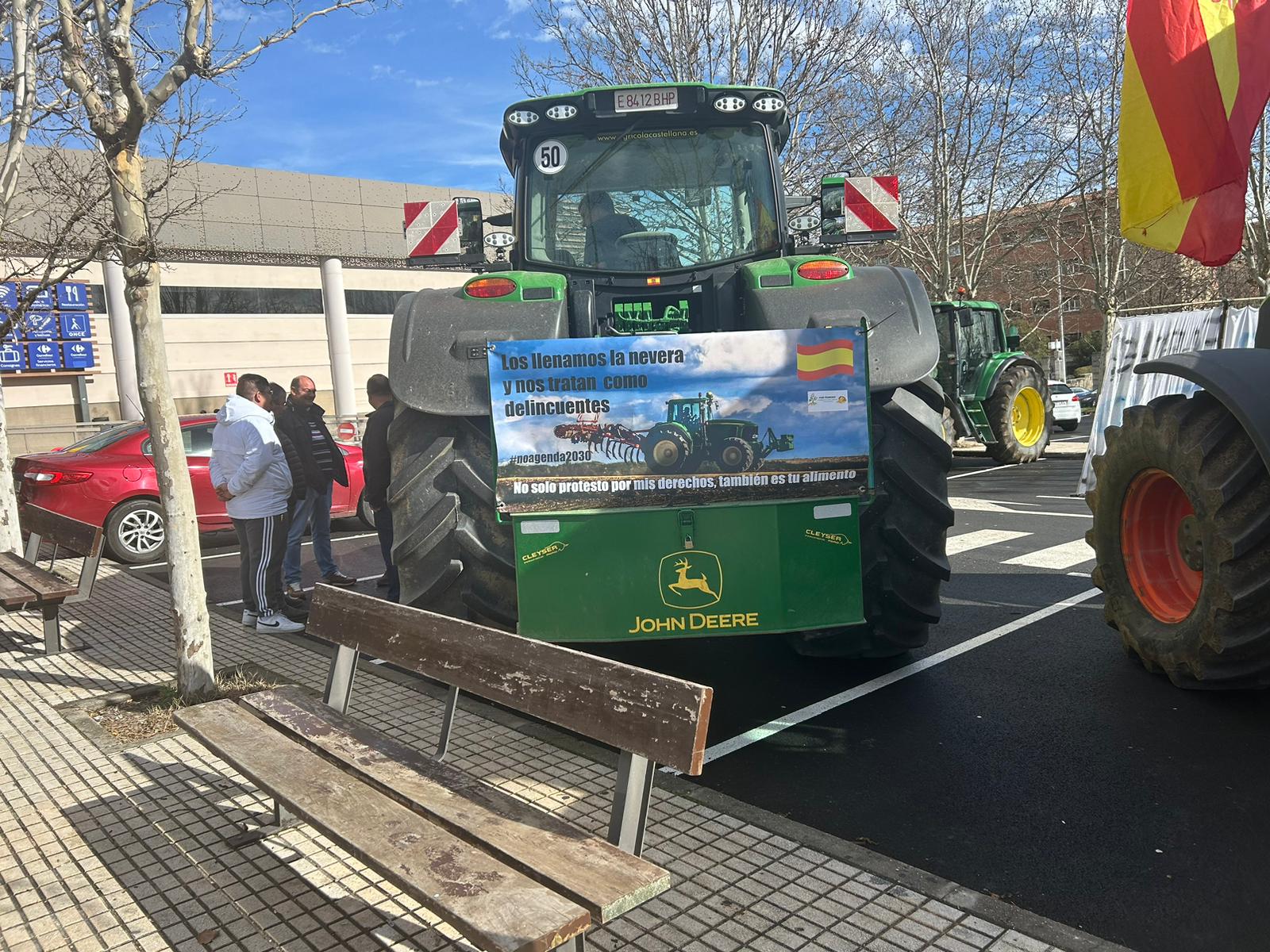 Así te hemos contado en directo las protestas agrarias de hoy miércoles en Salamanca