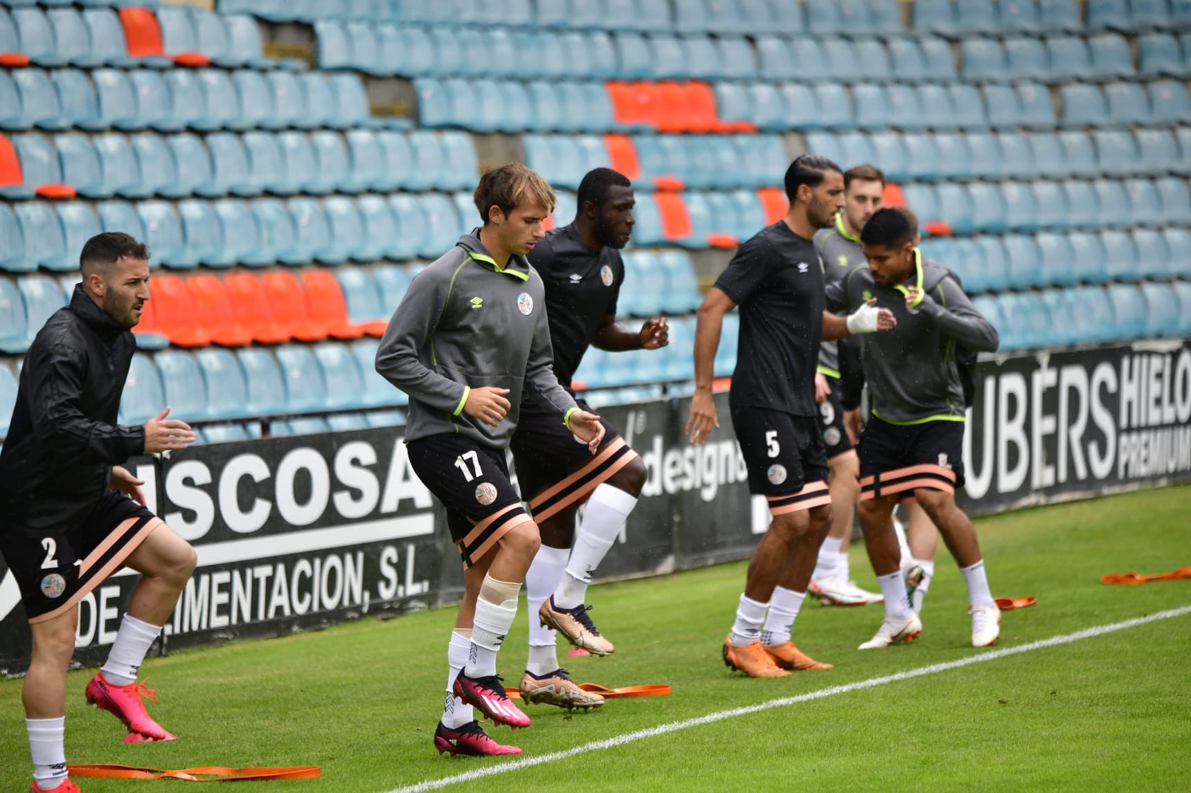 Así Te Hemos Contado La Derrota Del Salamanca UDS Ante El Ávila | La ...