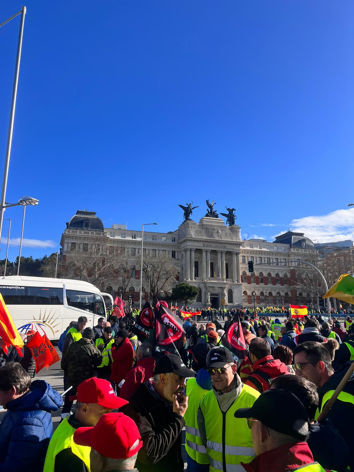 Así hemos contado la protesta de los agricultores en Madrid: más de 600 agricultores de Salamanca en la capital
