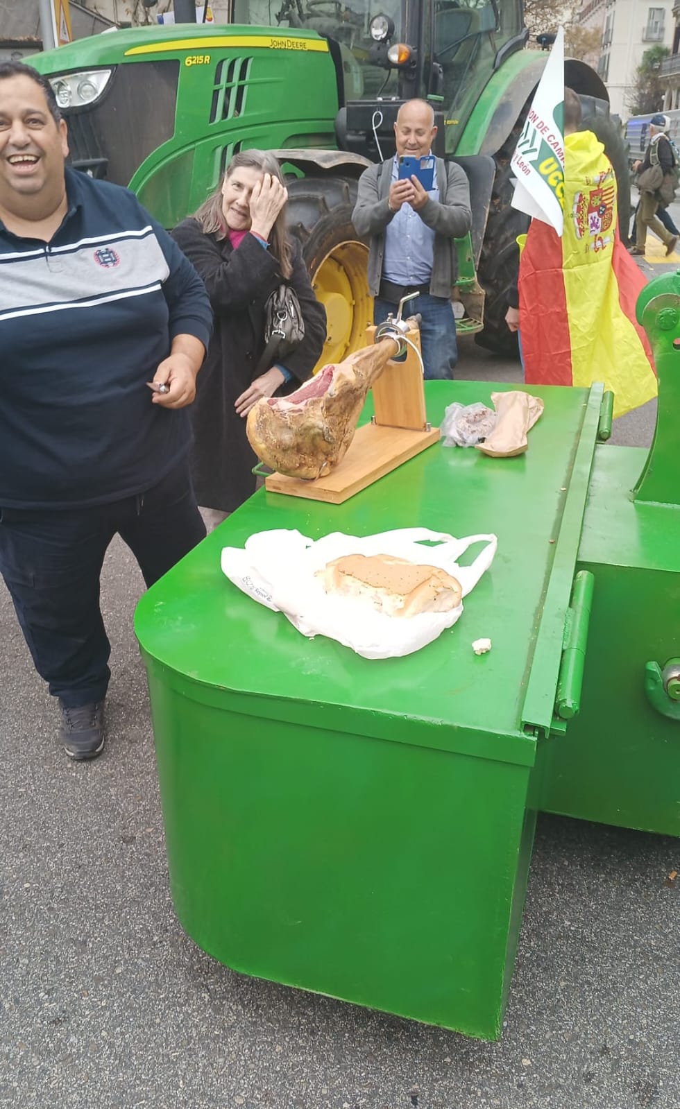 Sigue en directo y desde dentro la tractorada en Madrid