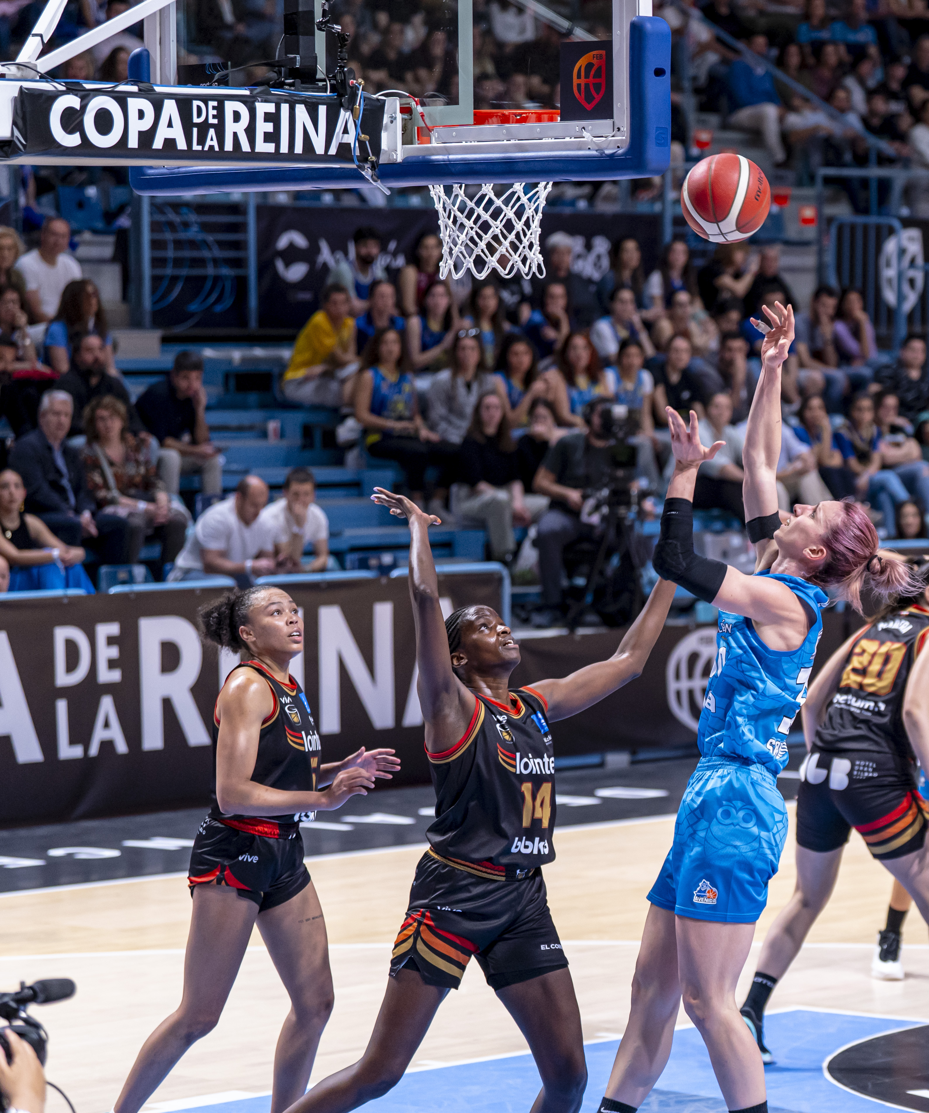 Así te hemos contado el Avenida-Gernika (64-54)