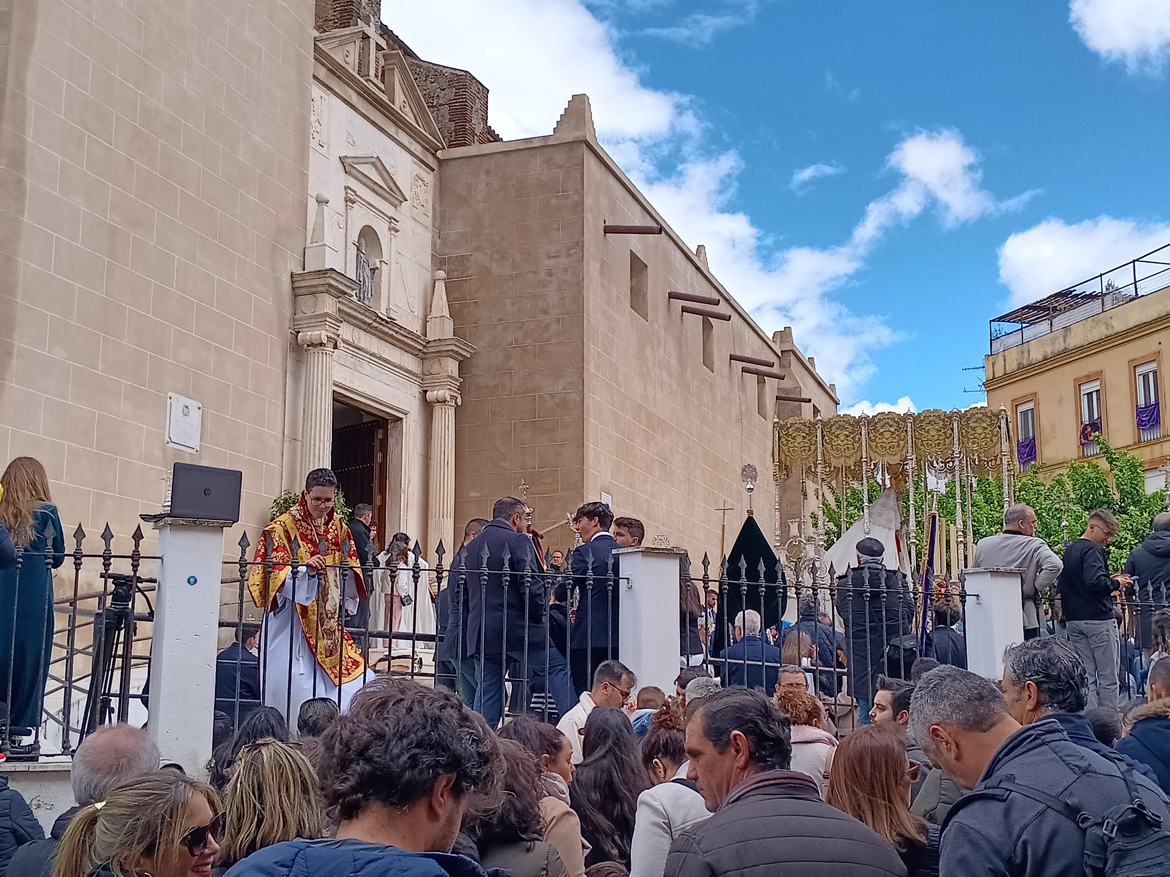 Así hemos narrado el Domingo de Resurrección en Extremadura