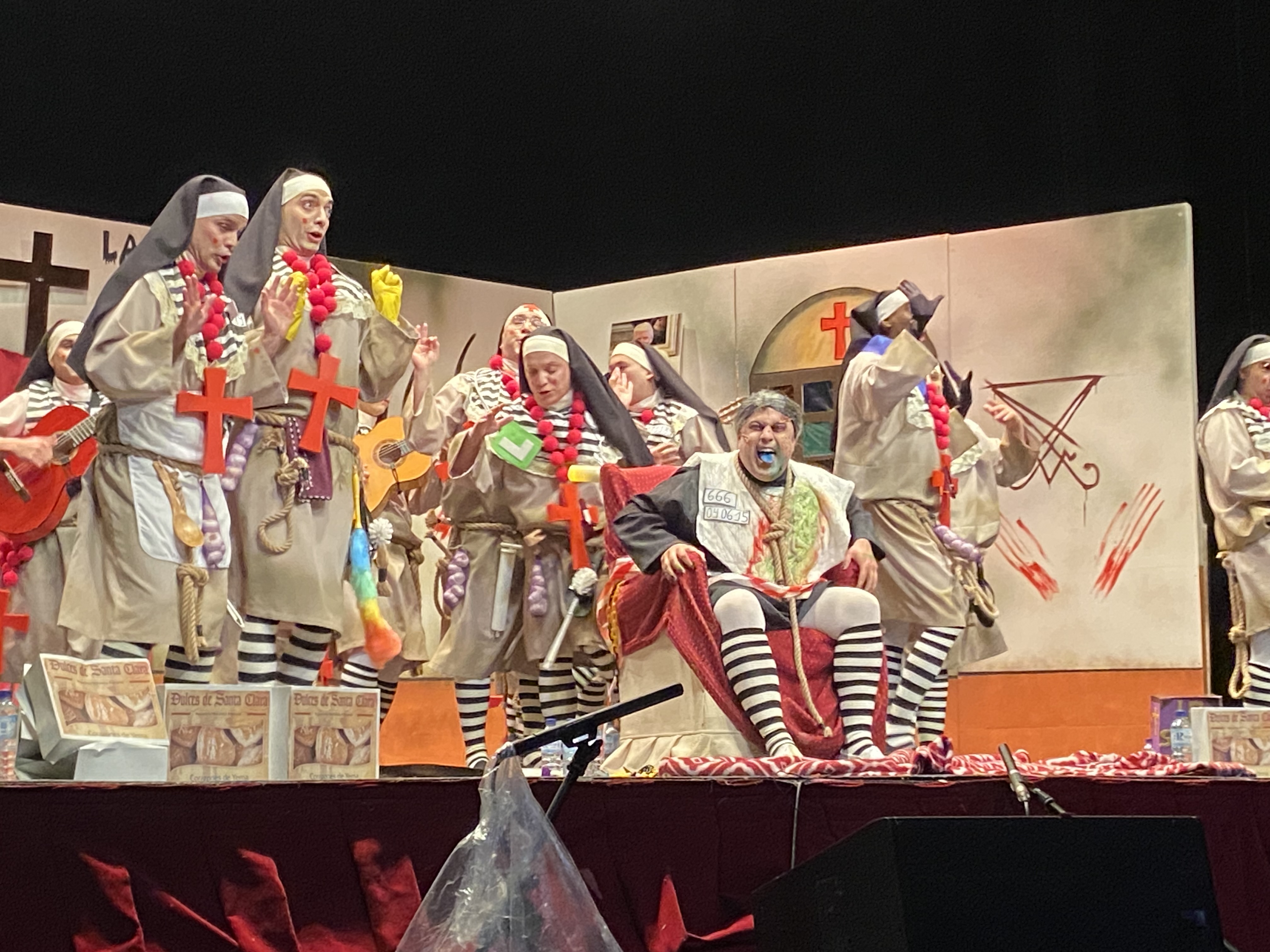 Los Mirinda, ganadores del Concurso de Murgas de Badajoz