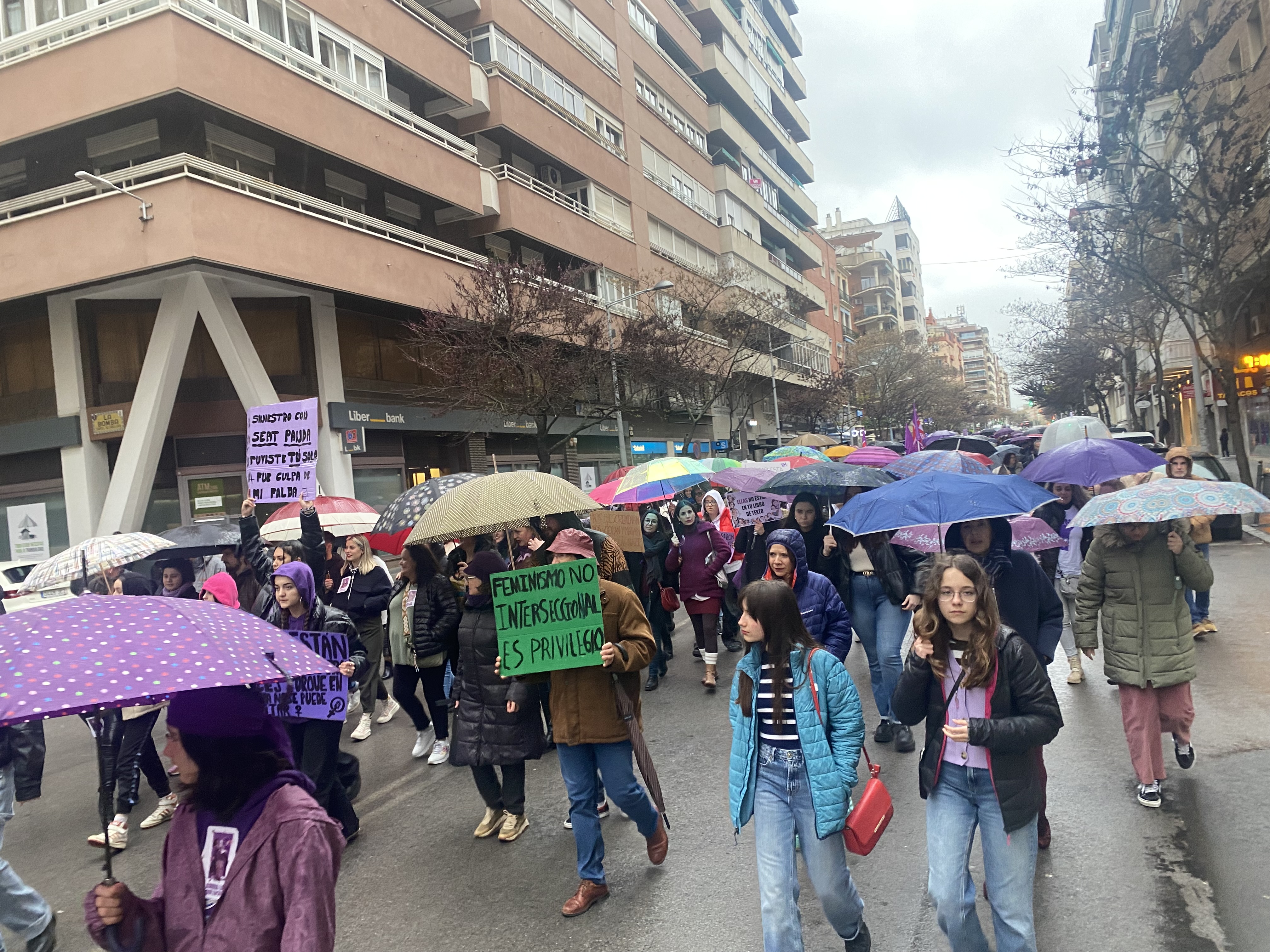 Así hemos contado las manifestaciones por el 8M en Extremadura