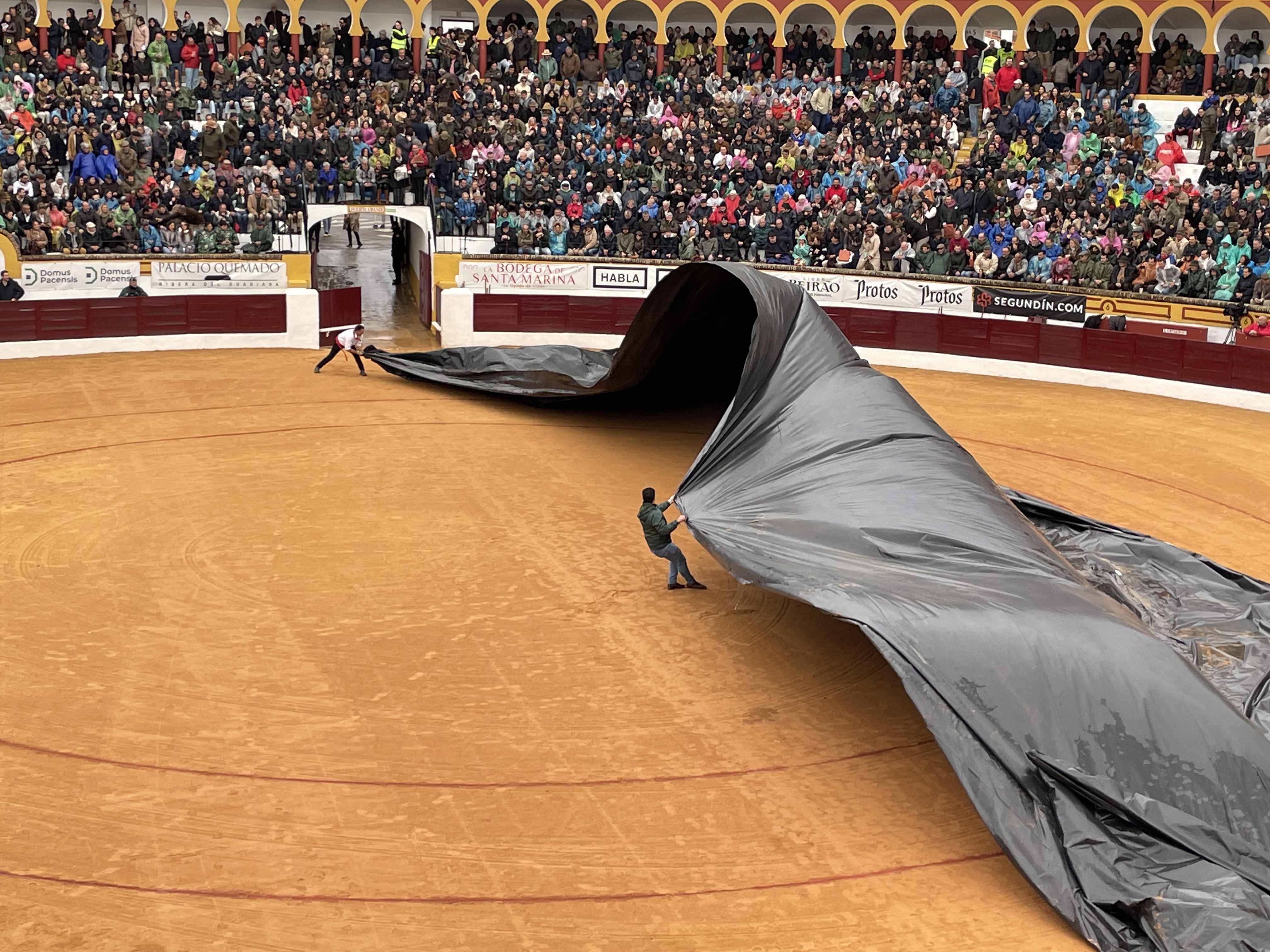 Así hemos contado la primera corrida de toros de la Feria de Olivenza