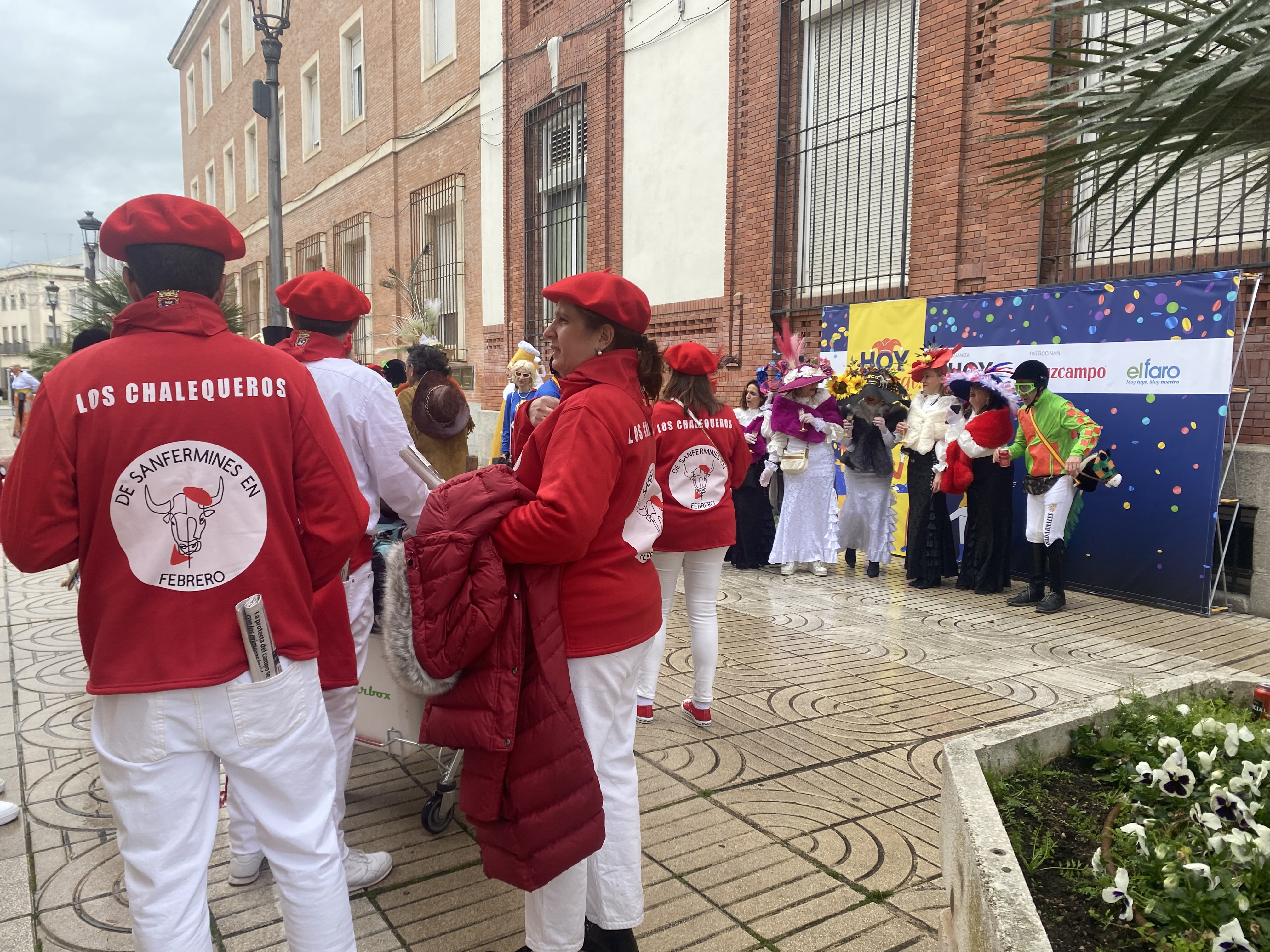 El tiempo da una tregua y llena San Francisco de disfraces