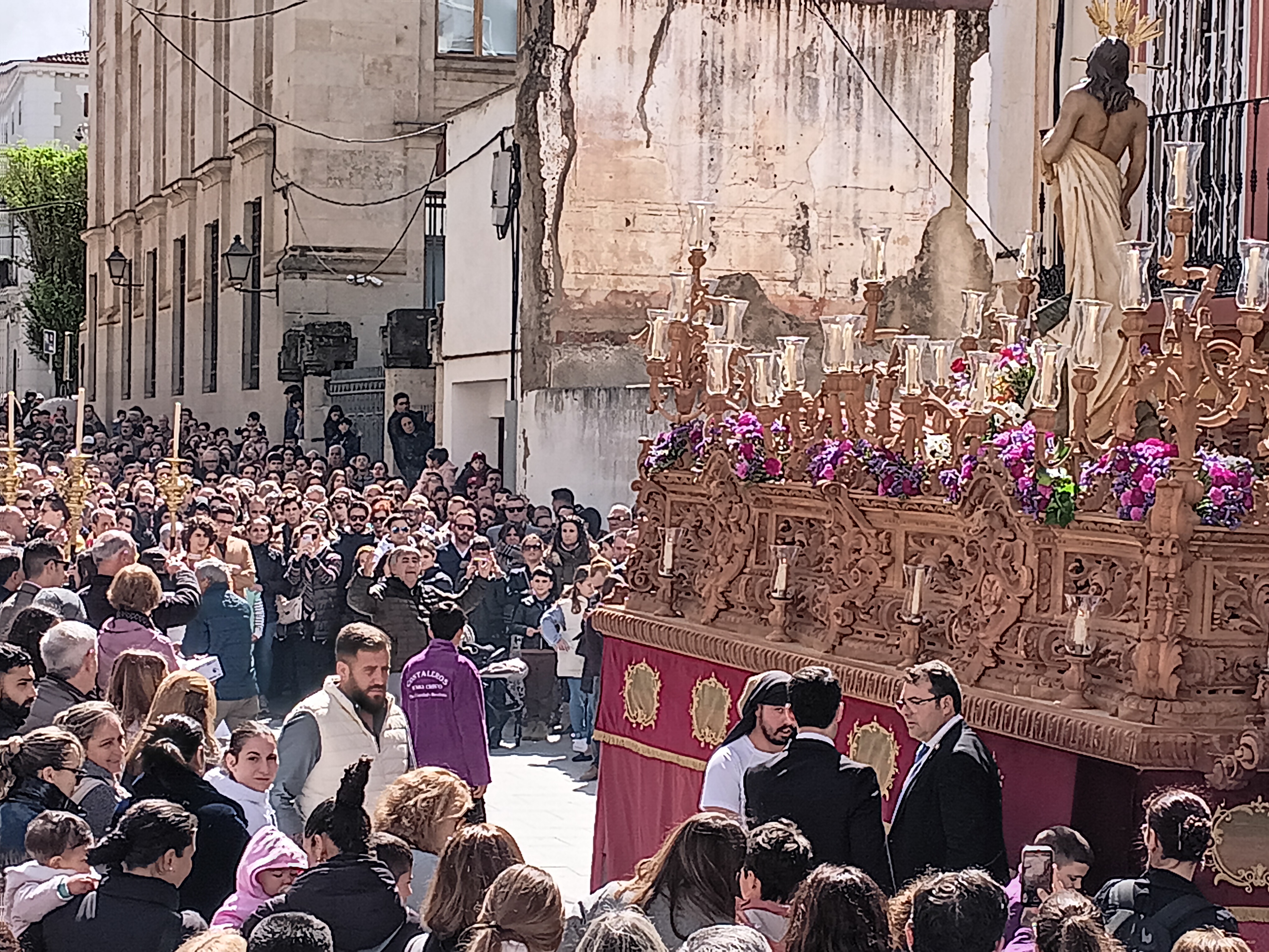 Así hemos narrado el Domingo de Resurrección en Extremadura