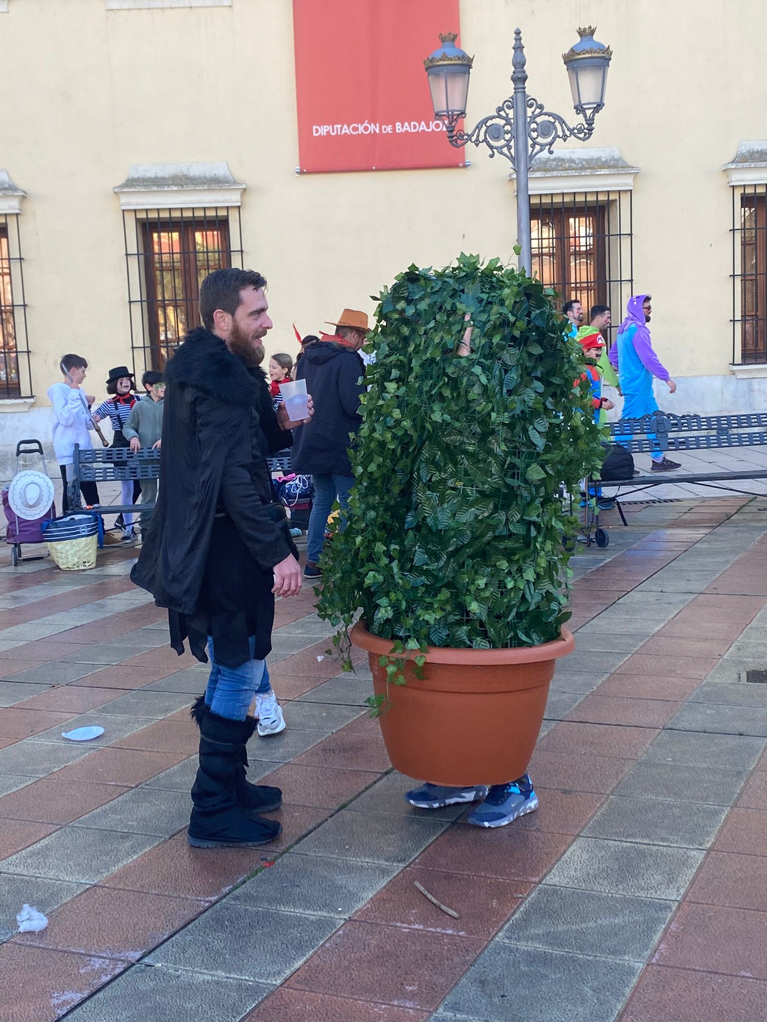 El tiempo da una tregua y llena San Francisco de disfraces
