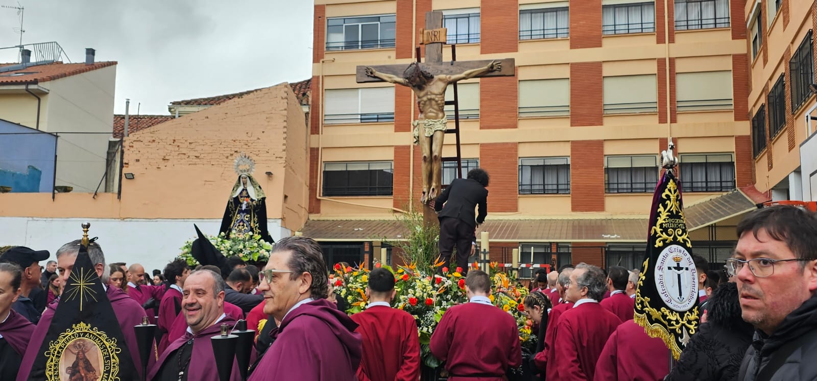 Así hemos vivido la jornada de Sábado Santo en León