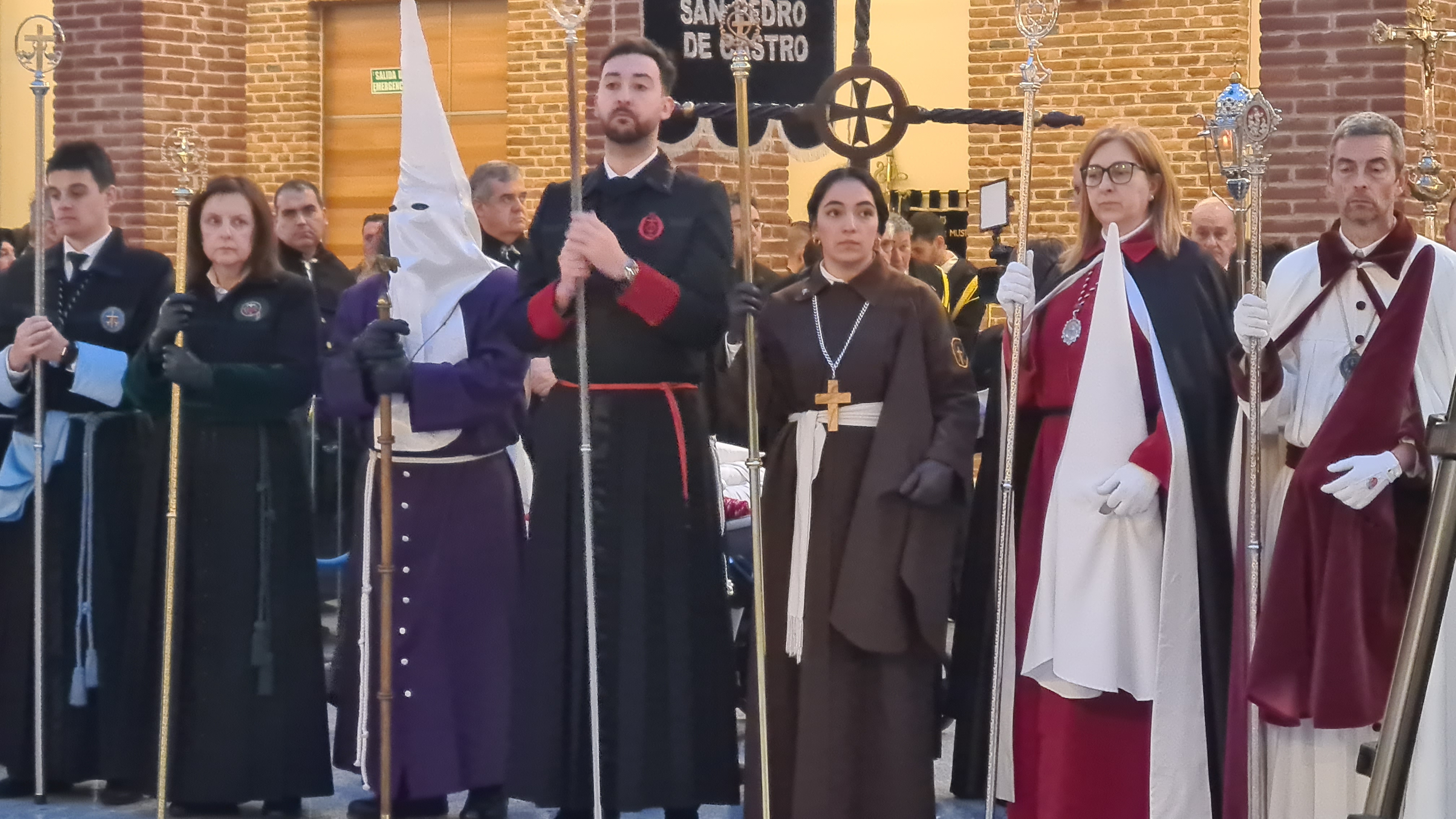Así hemos vivido la jornada de Sábado Santo en León