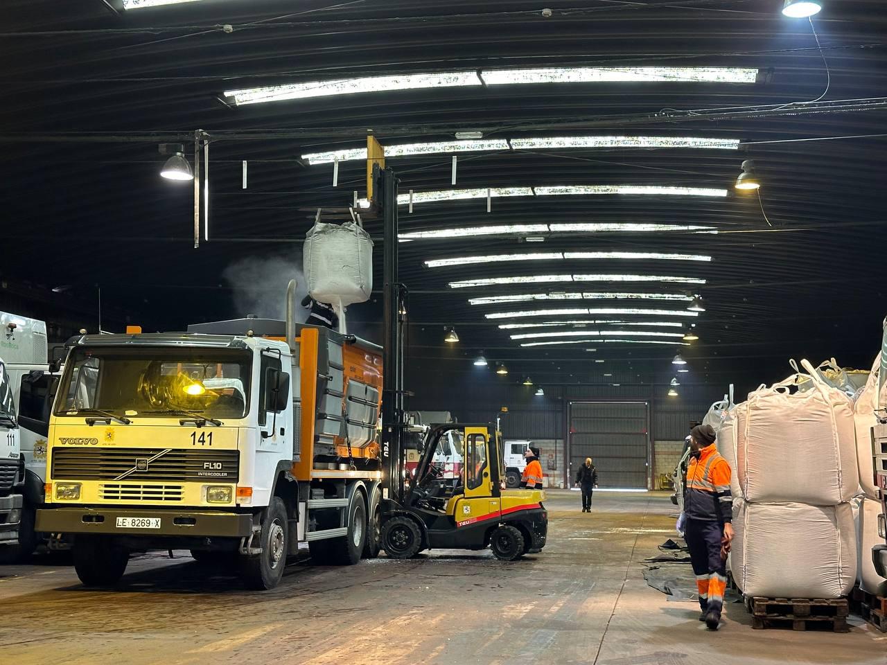 El temporal de nieve cubre de blanco la provincia de León