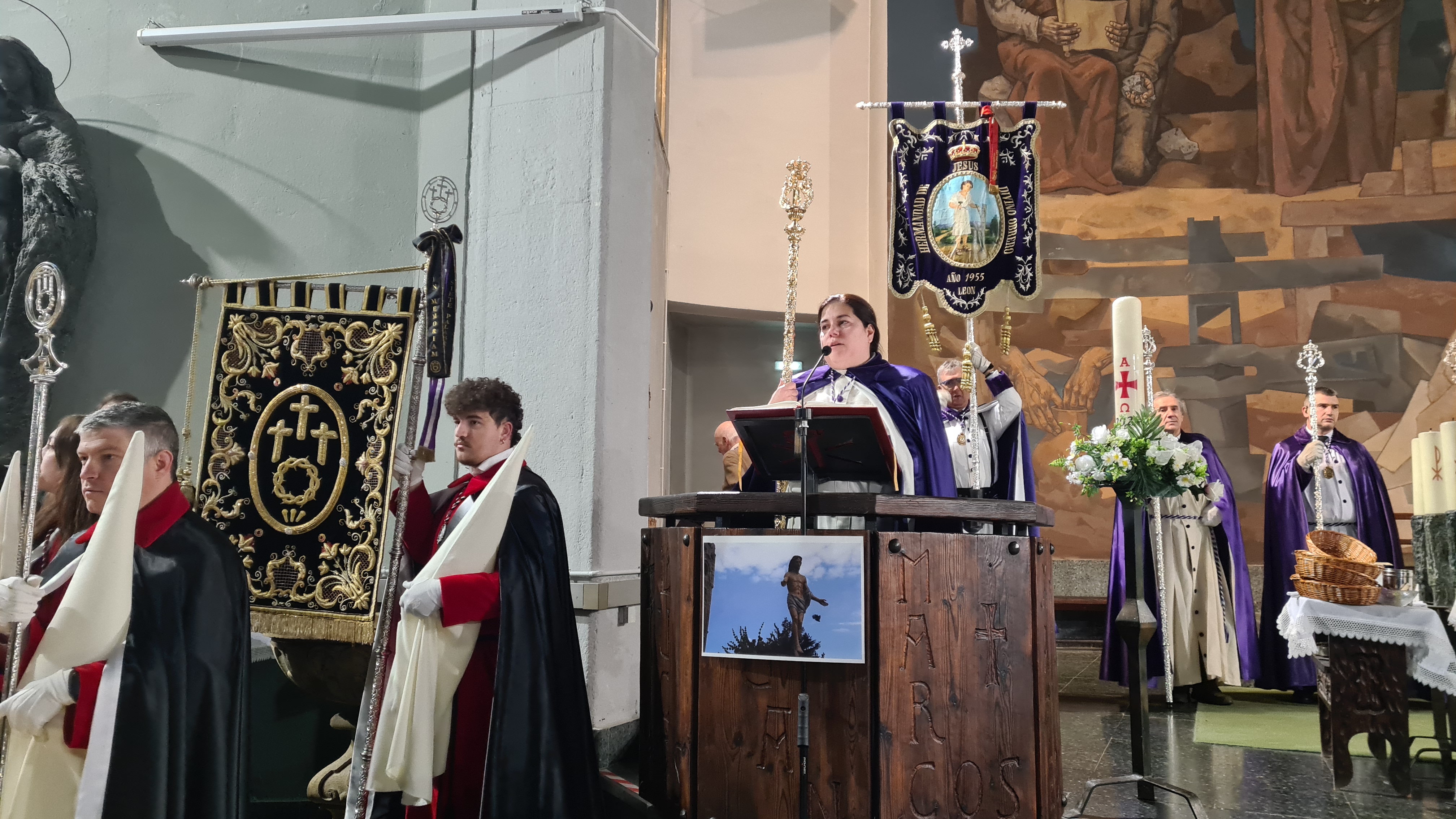 Domingo de Resurrección en León con la Procesión del Encuentro