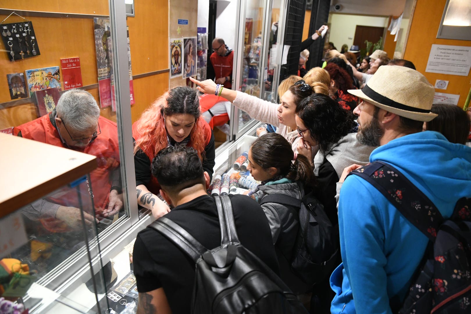 Así te hemos contado la Santa Faz 2024: Récord de participación con 330.000 peregrinos